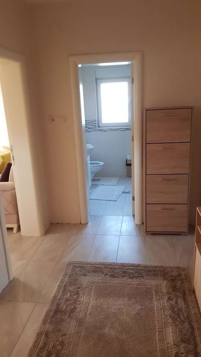 Апартаменты Apartman Anica Сутоморе-8